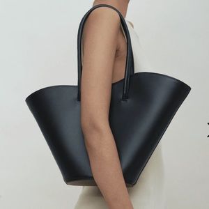 Tall tulip tote leather bag